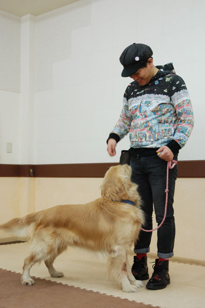 COWCOW善し&愛犬パルのヒールワークの写真